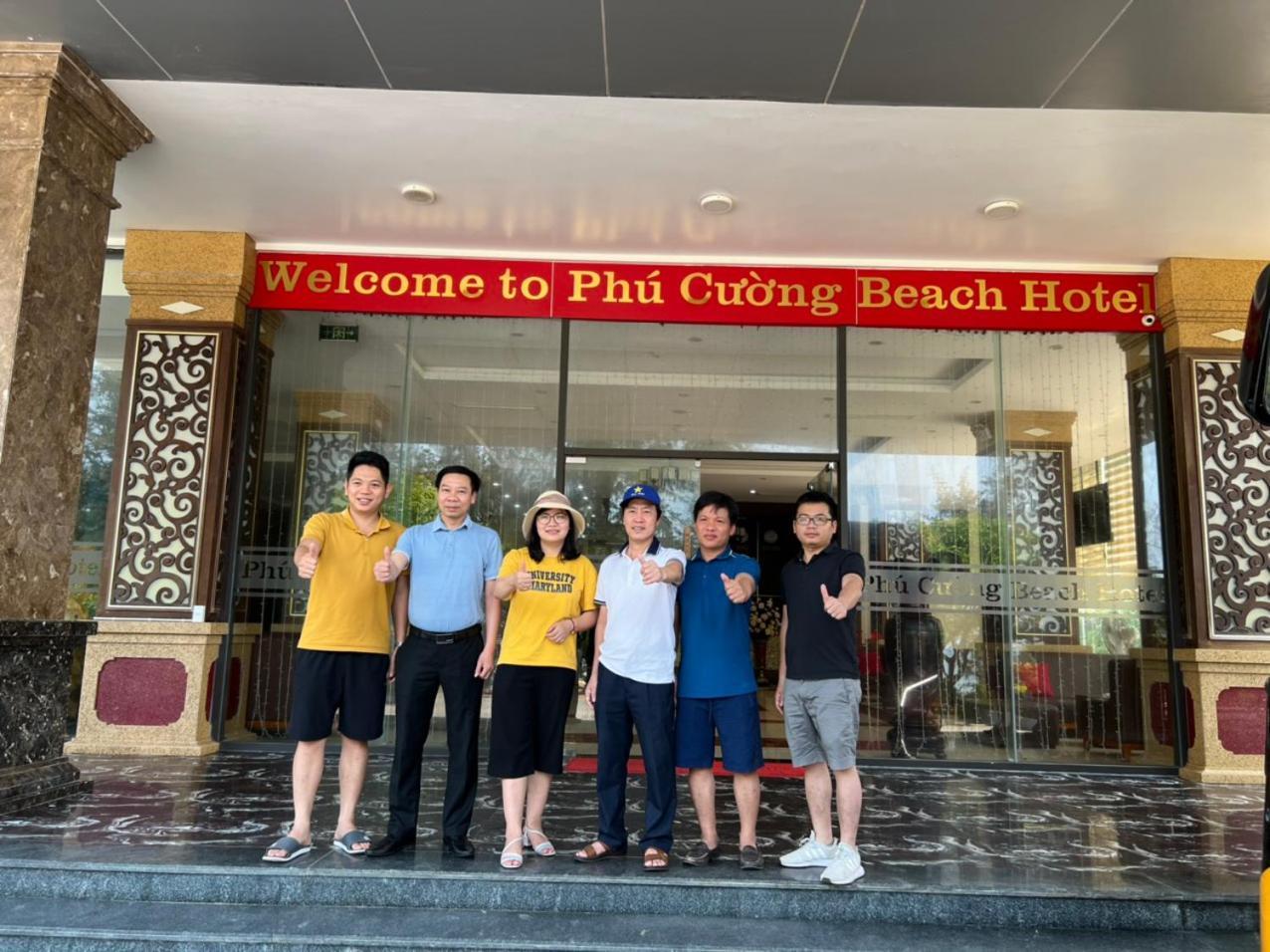 Phu Cuong Beach Hotel Донг Хой Екстериор снимка